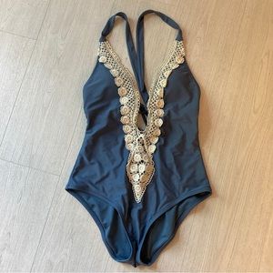 ☀️Adorable Mossimo One-Piece Swimsuit, Blue with Crochet Detail-Medium-Like New!
